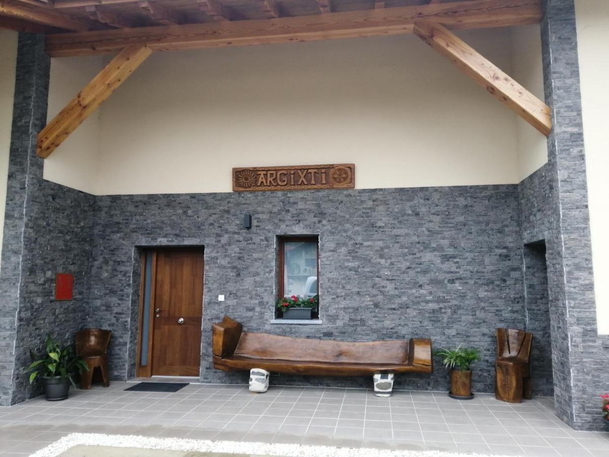 Argixti Guest House Sumbilla ภายนอก รูปภาพ