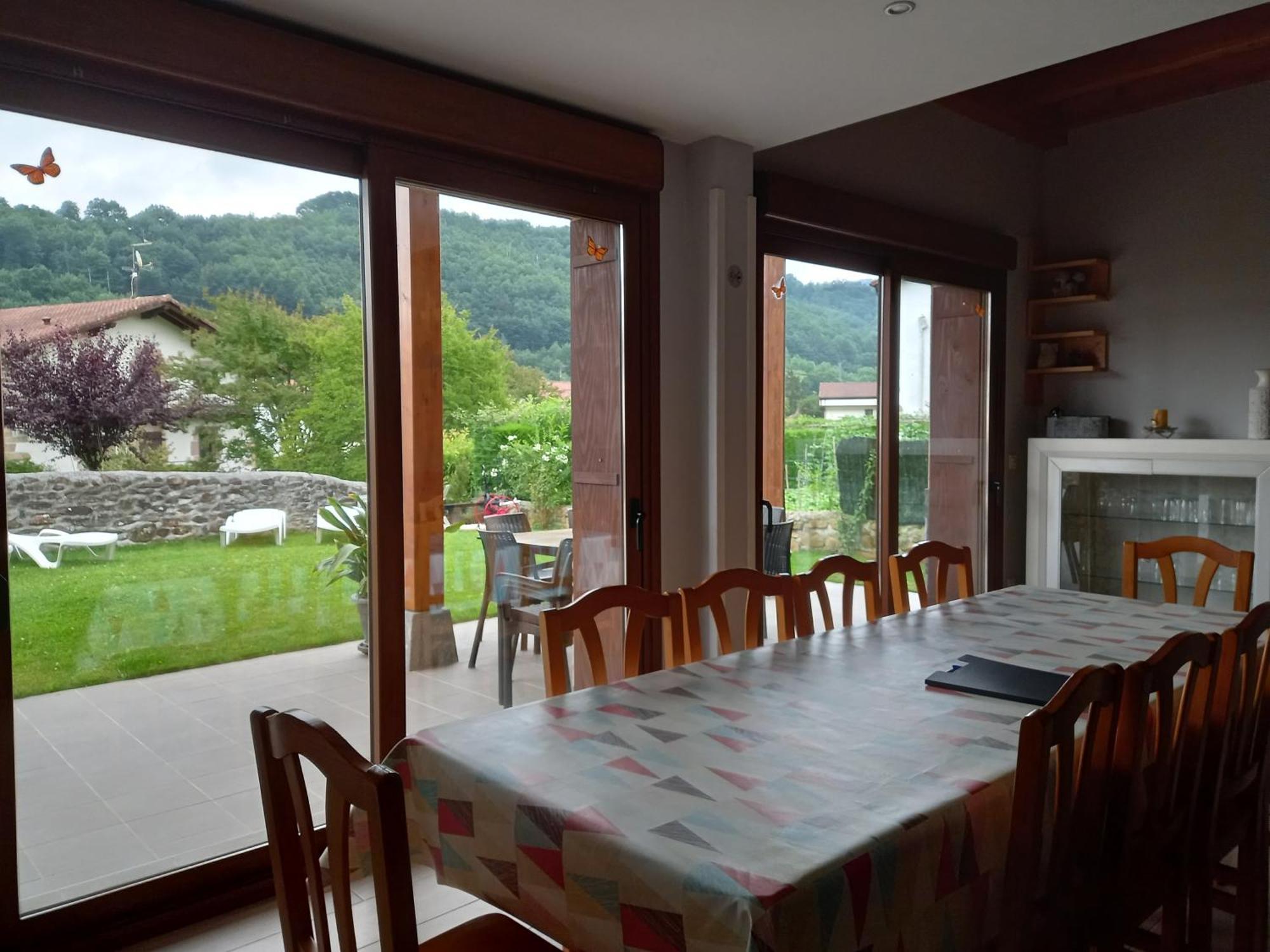 Argixti Guest House Sumbilla ภายนอก รูปภาพ