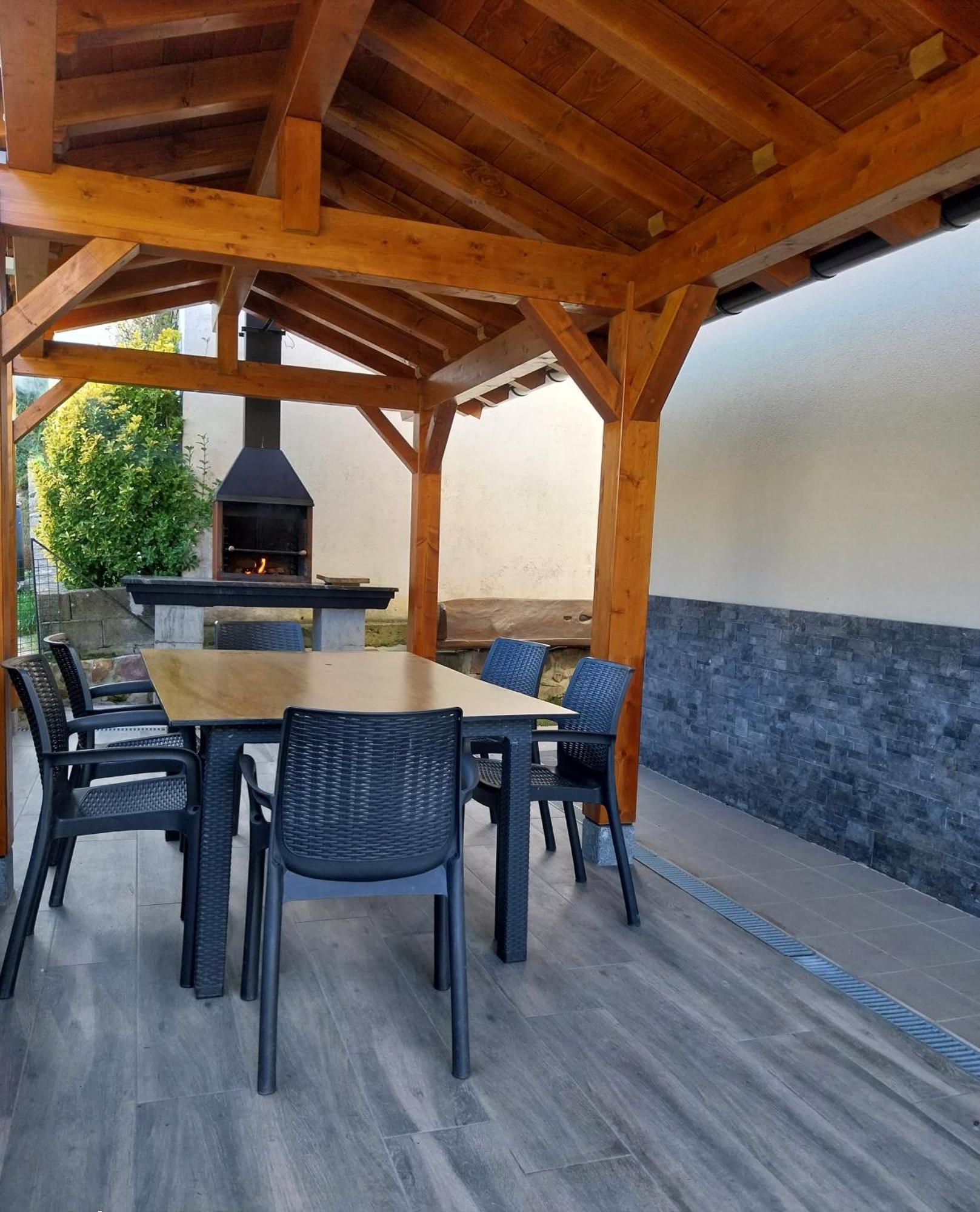 Argixti Guest House Sumbilla ภายนอก รูปภาพ